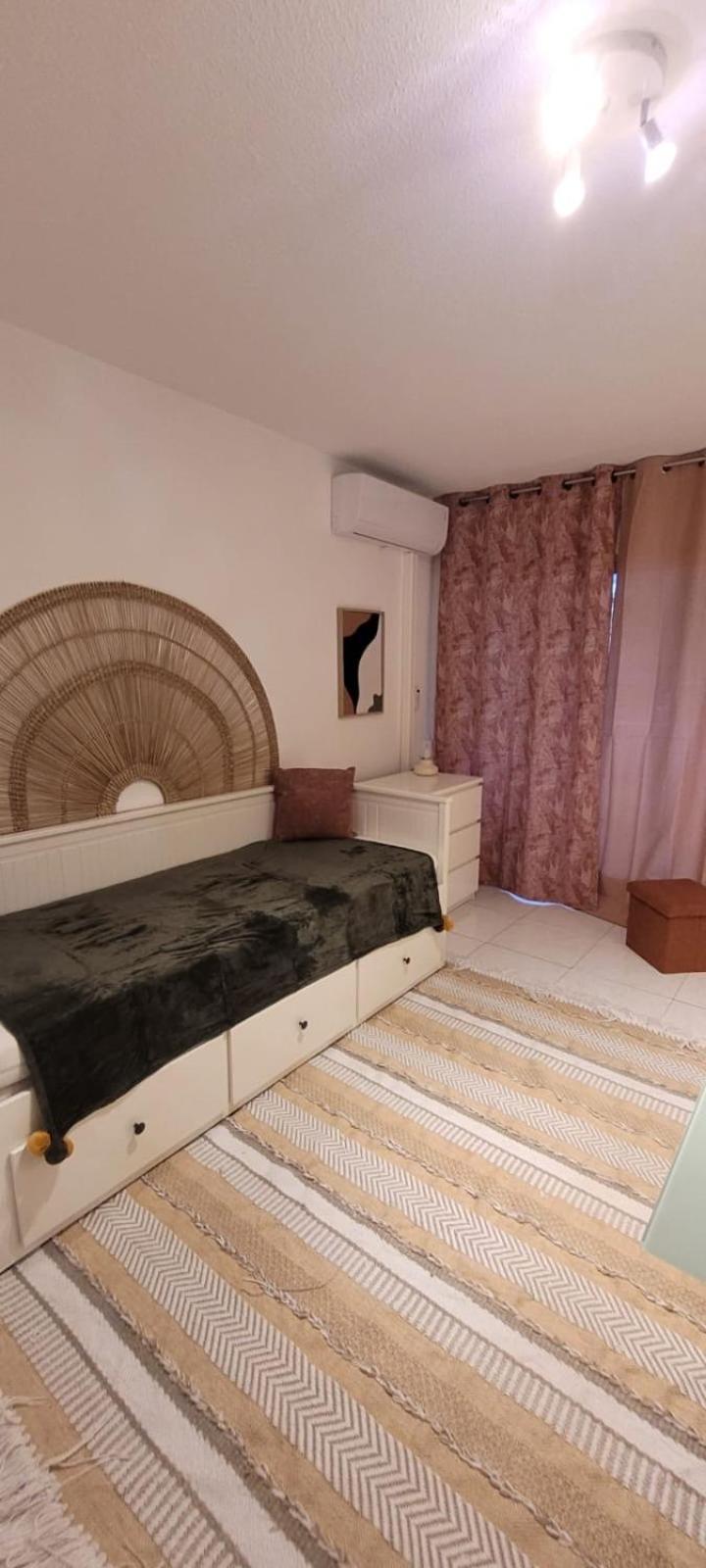 Le Val Fleuri Apartment Sete Luaran gambar
